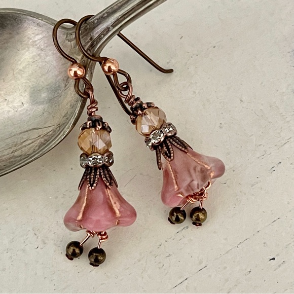 ARTISAN Earrings “Peony Pink” - Dangles - Picture 4 of 10